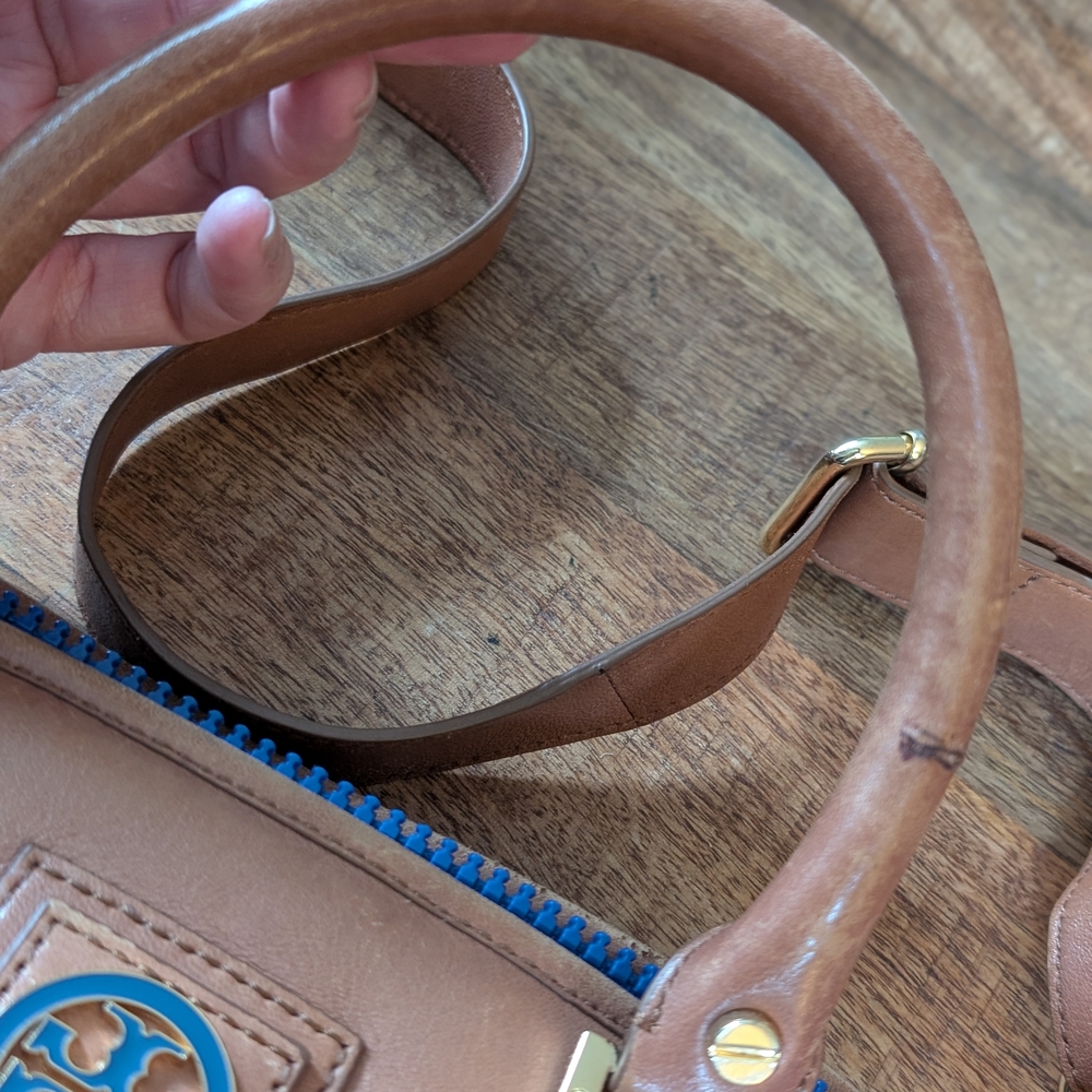 Blue and Brown Quilted Tote Bag - Picture 13 of 16